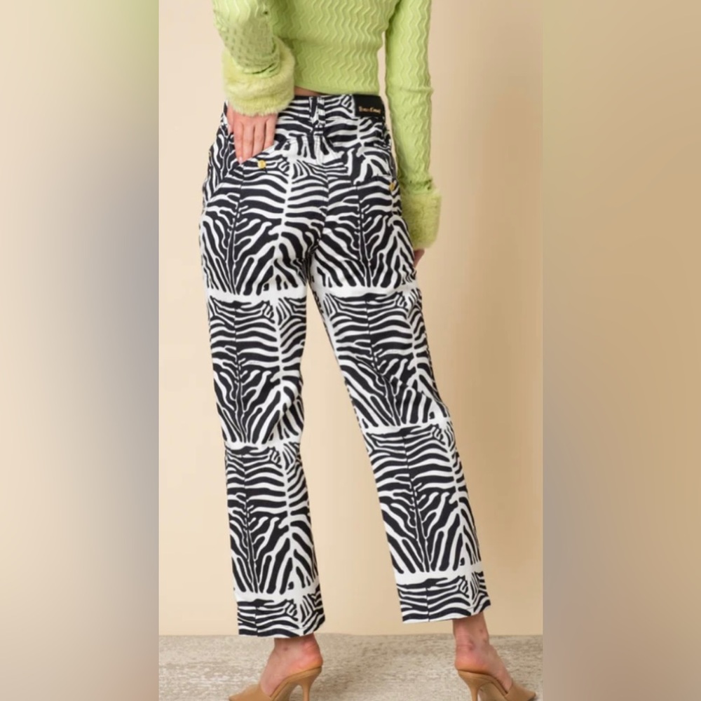 House of Sunny Zebra Print Ankle Jeans - Picture 2 of 11